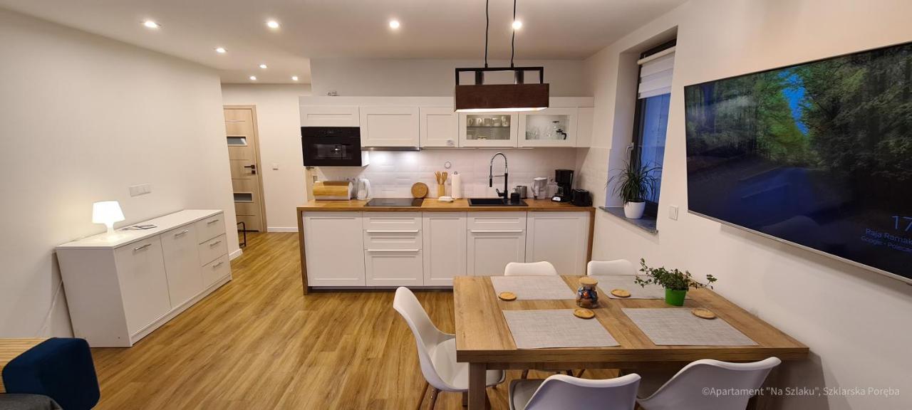 Apartament Na Szlaku ชกลาร์สกา ปอเรมบา ภายนอก รูปภาพ