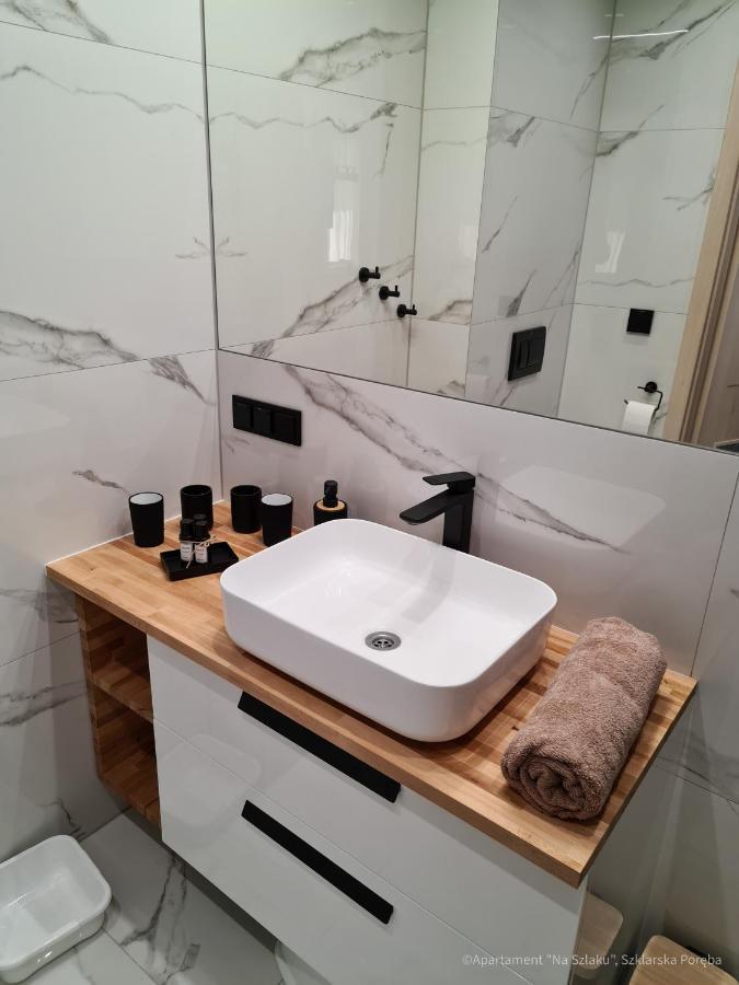 Apartament Na Szlaku ชกลาร์สกา ปอเรมบา ภายนอก รูปภาพ